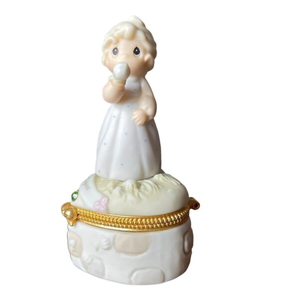 Precious Moments Birthday Month Box August Peridot Color of Pride 1997 Figurine - Picture 4 of 12